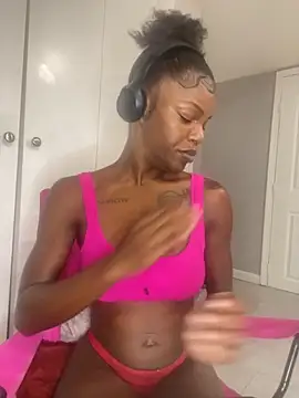 Snapshot of wishwashhy22 chatting on 10-02-25, 04:52 wishwashhy22 online show from 10-02-25, 04:52