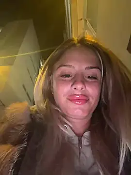 Snapshot of BritneyDimond chatting on 02-15-25, 01:53 BritneyDimond online show from 02-15-25, 01:53