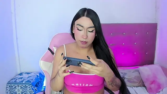 Snapshot of OSORIOMAFE chatting on 03-06-26, 01:24 OSORIOMAFE online show from 03-06-26, 01:24