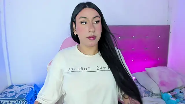 Snapshot of OSORIOMAFE chatting on 04-04-26, 01:04 OSORIOMAFE online show from 04-04-26, 01:04