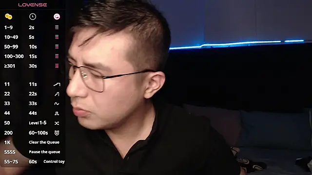 andrewmhilton  online show from 10-18-25, 05:10