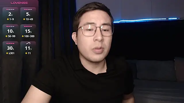 andrewmhilton  online show from 11-28-25, 06:27