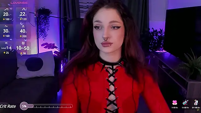 BratzieDarsie online show from 12-13-24, 09:02