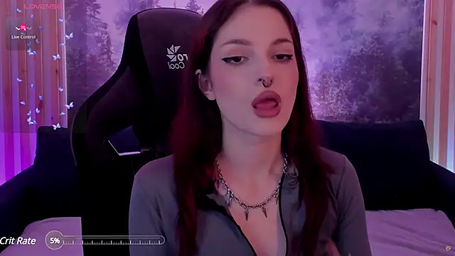 BratzieDarsie online show from 12-14-24, 11:39