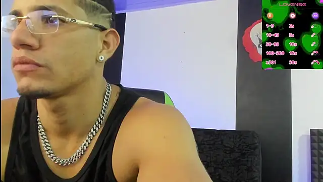 jhonnysnow17 online show from 01-14-25, 08:09