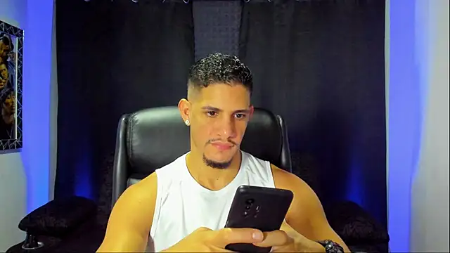 jhonnysnow17 online show from 11-28-25, 11:51