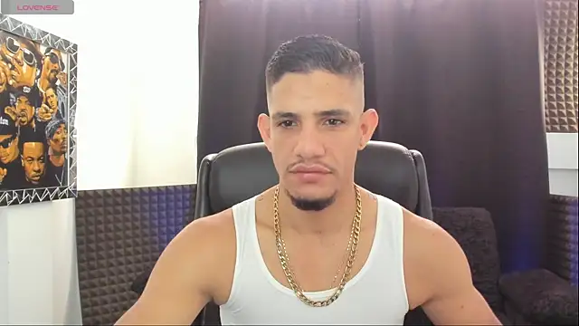 jhonnysnow17 online show from 05-26-26, 02:24