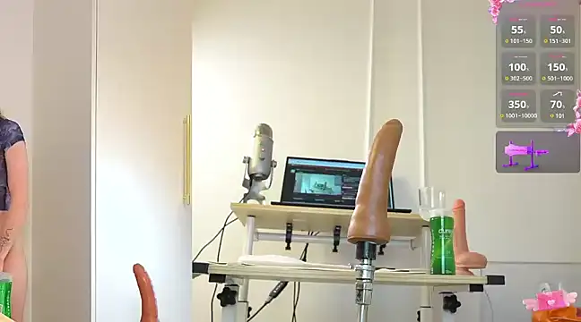 Snapshot of Miss69Ri99 chatting on 02-12-25, 05:26 Miss69Ri99 online show from 02-12-25, 05:26