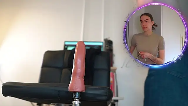 Miss69Ri99 online show from 04-04-26, 10:29