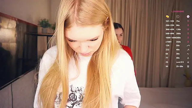 EllenReeves online show from 11-21-25, 05:06