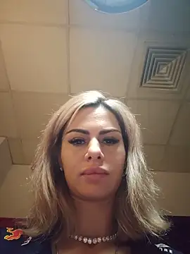 TiffanyMaze online show from 06-05-26, 05:25