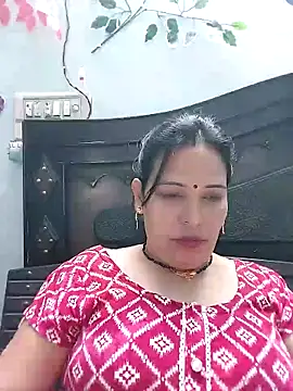 Poojabhabi101 online show from 10-29-25, 07:10