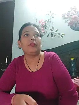 Poojabhabi101 online show from 12-23-25, 05:27