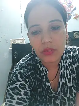 Poojabhabi101 online show from 03-29-26, 04:40