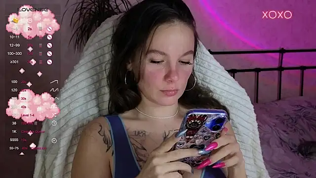 lil luna x online show from 12-16-25, 09:42