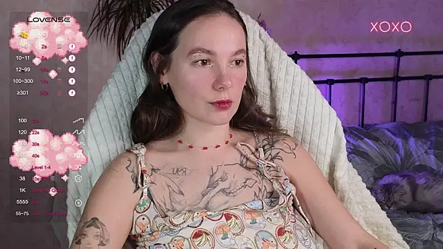 lil luna x online show from 03-23-26, 05:28