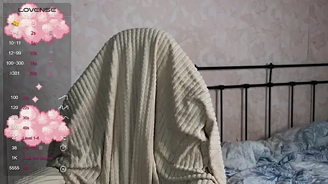 lil luna x online show from 07-22-26, 10:45