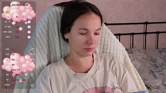 lil luna x online show from 07-31-26, 06:46