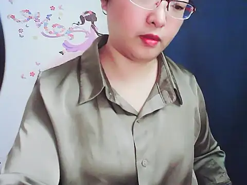 Snapshot of xiaorou-z chatting on 03-15-25, 01:18 xiaorou-z online show from 03-15-25, 01:18