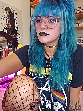 Snapshot of anyalikestosuck chatting on 11-06-25, 09:05 anyalikestosuck online show from 11-06-25, 09:05