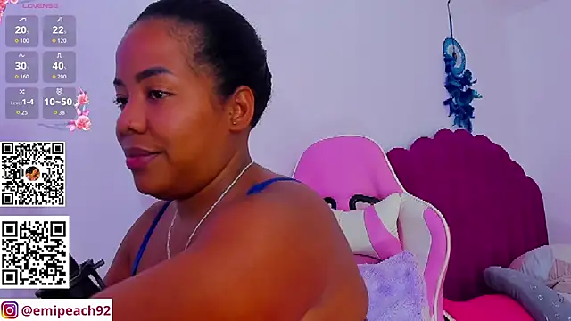 Snapshot of samanthaabloom chatting on 07-11-26, 12:13 samanthaabloom online show from 07-11-26, 12:13