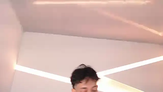 hot little bunny online show from 01-12-25, 08:25