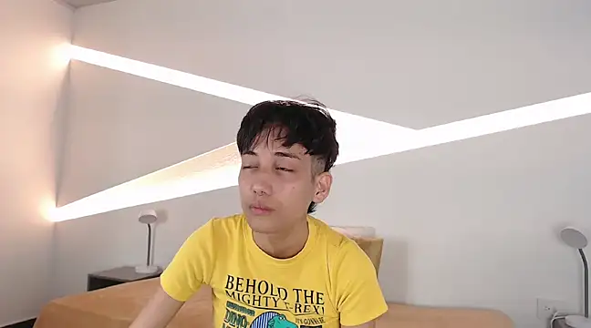 hot little bunny online show from 01-16-25, 08:57