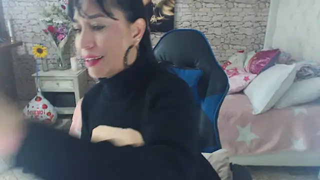 Snapshot of AlissonTyler4u chatting on 02-15-26, 12:47 AlissonTyler4u online show from 02-15-26, 12:47