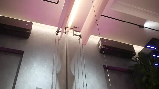 Rikka Moore online show from 01-13-25, 02:00