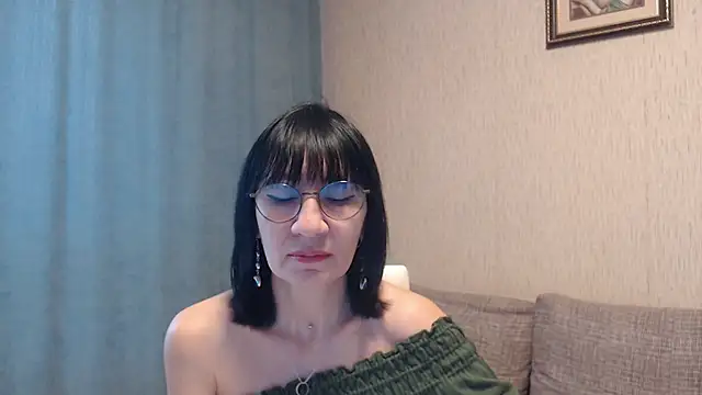 Erica95Bloom online show from 01-30-25, 12:06