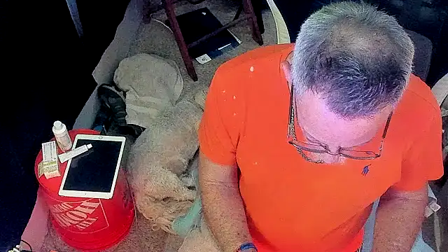 Snapshot of Daddysthick chatting on 11-22-25, 01:04 Daddysthick online show from 11-22-25, 01:04