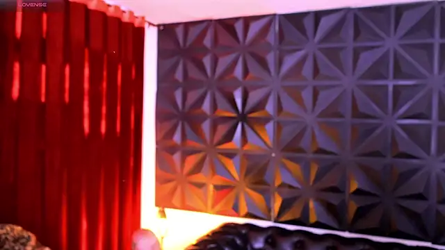 Misselektra   online show from 12-28-24, 03:47