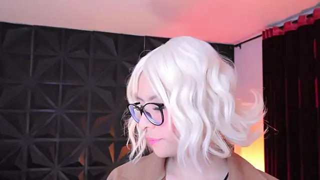 Misselektra   online show from 02-17-25, 03:36