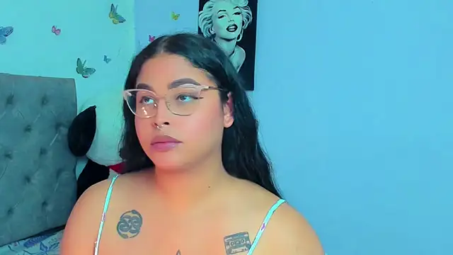 mabellfox online show from 02-15-25, 06:55