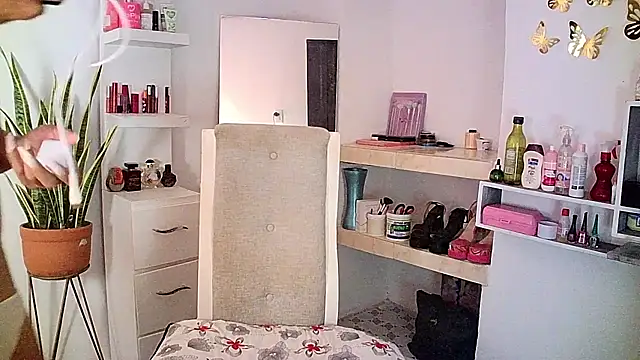 carmen14 online show from 03-14-25, 04:21