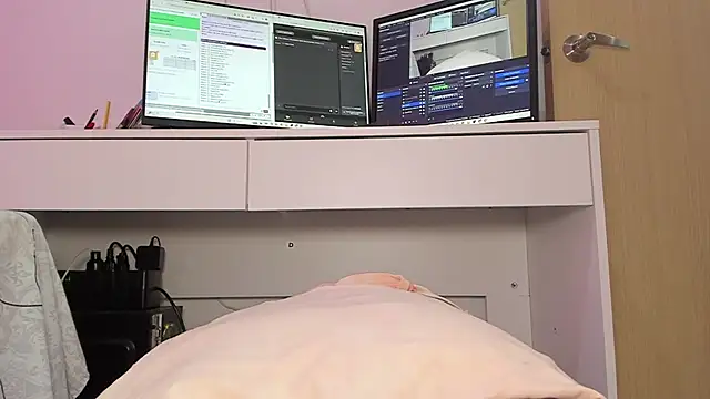 soyamandaa  online show from 09-29-25, 01:55