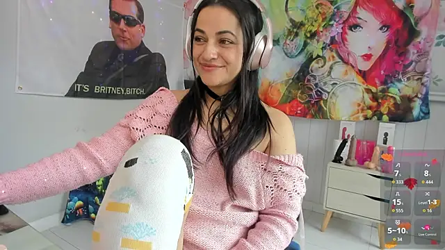 LovelyAzucena online show from 10-24-25, 02:46