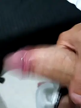 Dick69xxxxx online show from 02-10-26, 11:31