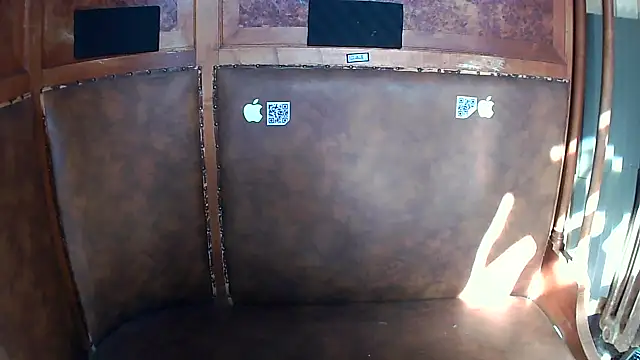 Snapshot of trap_xandi_playlist chatting on 10-13-25, 10:37 trap xandi playlist online show from 10-13-25, 10:37