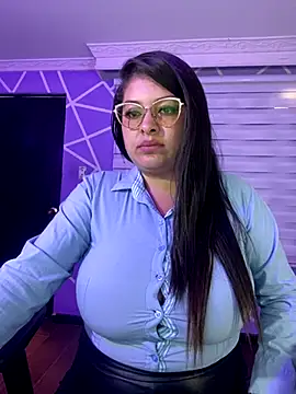 MiiaaJoness online show from 11-04-25, 03:22