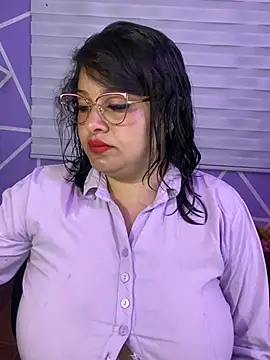 Snapshot of MiiaaJoness chatting on 07-22-26, 03:59 MiiaaJoness online show from 07-22-26, 03:59