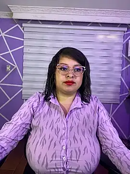 Snapshot of MiiaaJoness chatting on 07-28-26, 03:08 MiiaaJoness online show from 07-28-26, 03:08