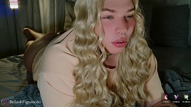 IsabellaFigueredo   online show from 11-06-25, 07:04