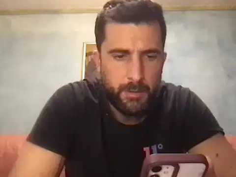 Snapshot of alex877x chatting on 01-27-25, 12:48 alex877x online show from 01-27-25, 12:48