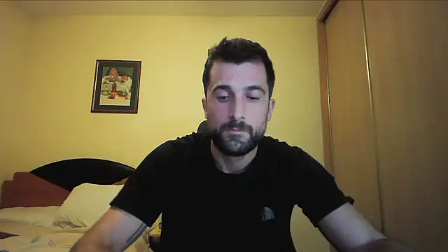 Snapshot of alex877x chatting on 03-11-25, 07:14 alex877x online show from 03-11-25, 07:14