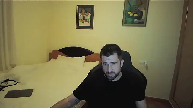 Snapshot of alex877x chatting on 03-21-25, 03:46 alex877x online show from 03-21-25, 03:46