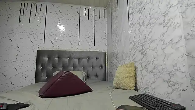 Snapshot of kelleysinedd chatting on 11-14-25, 03:44 kelleysinedd online show from 11-14-25, 03:44