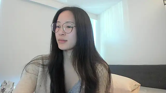 Snapshot of secretgirlfriendxo chatting on 06-16-26, 10:34 secretgirlfriendxo online show from 06-16-26, 10:34