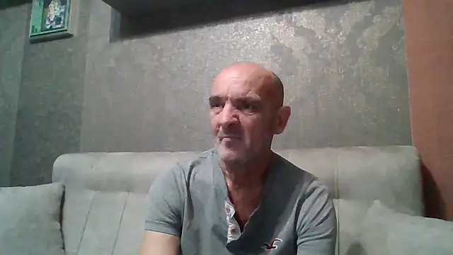 Snapshot of skorpibg65 chatting on 03-14-26, 06:24 skorpibg65 online show from 03-14-26, 06:24