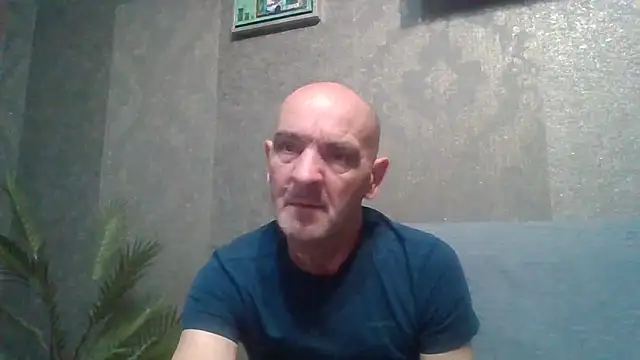 Snapshot of skorpibg65 chatting on 04-20-26, 04:10 skorpibg65 online show from 04-20-26, 04:10